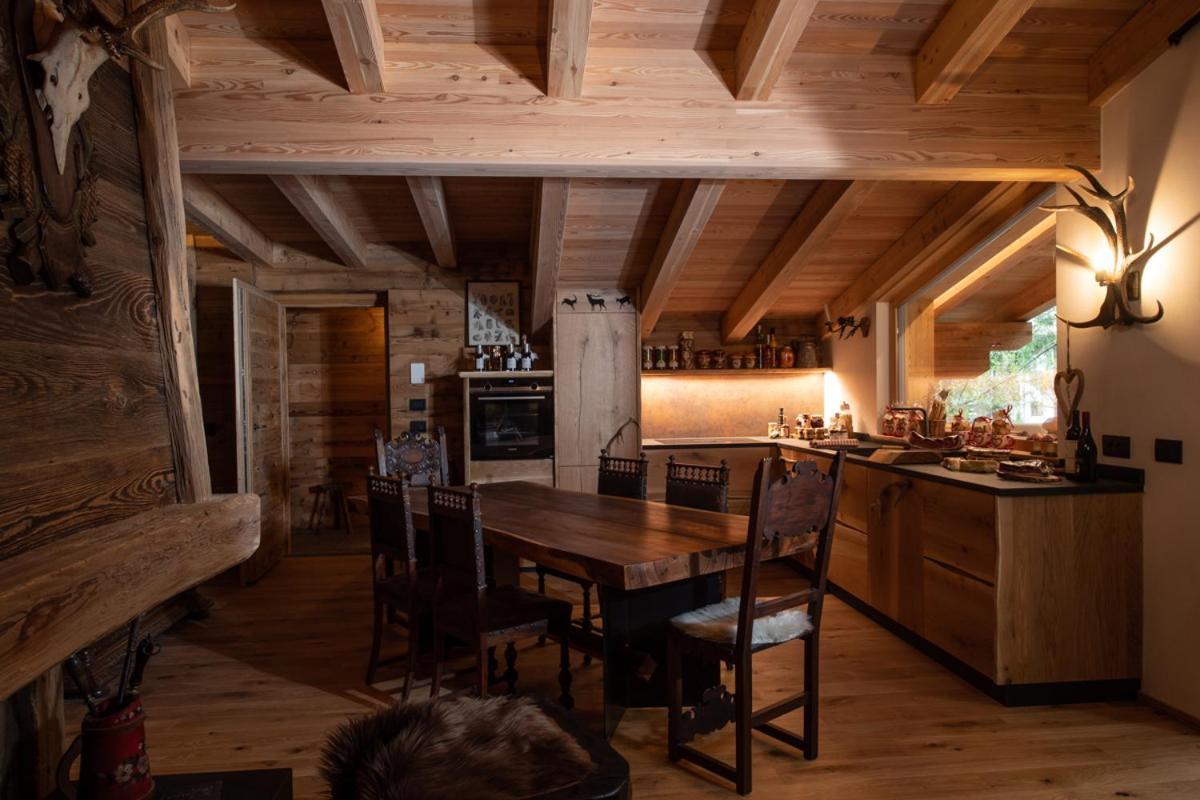 Chalet Degli Abeti By Ama Val Di Fassa Campitello di Fassa Exteriör bild