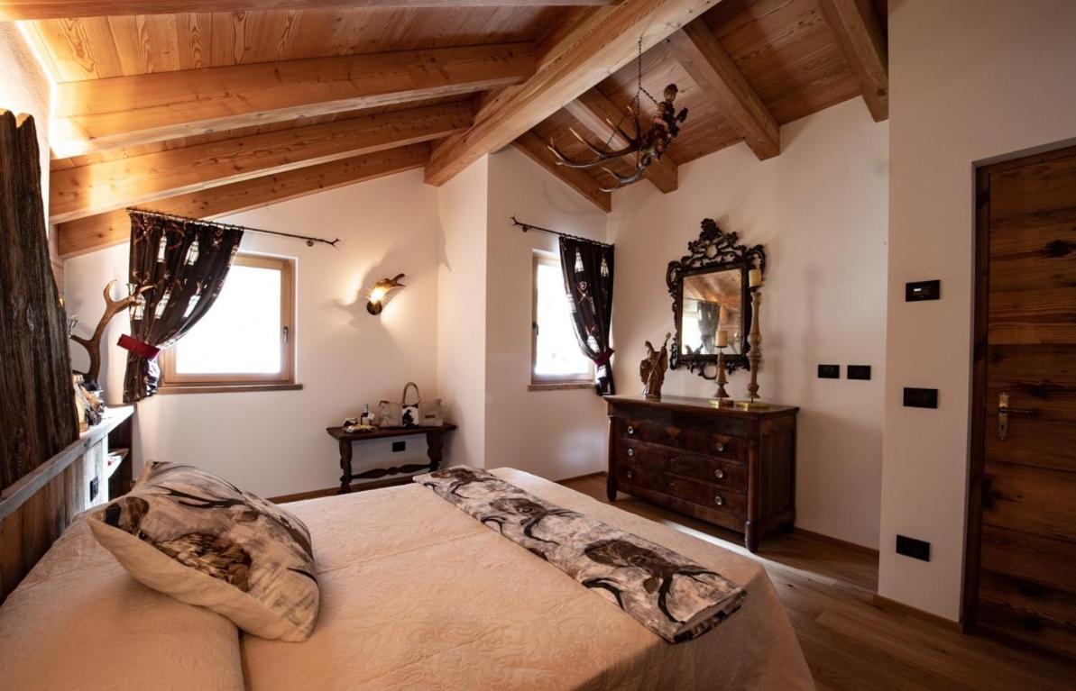 Chalet Degli Abeti By Ama Val Di Fassa Campitello di Fassa Exteriör bild
