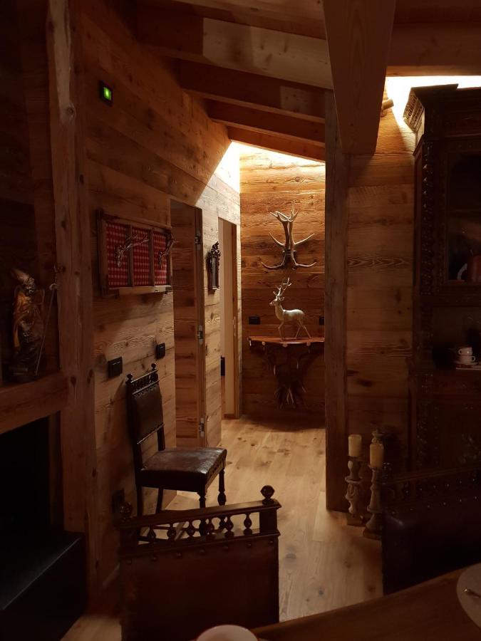 Chalet Degli Abeti By Ama Val Di Fassa Campitello di Fassa Exteriör bild