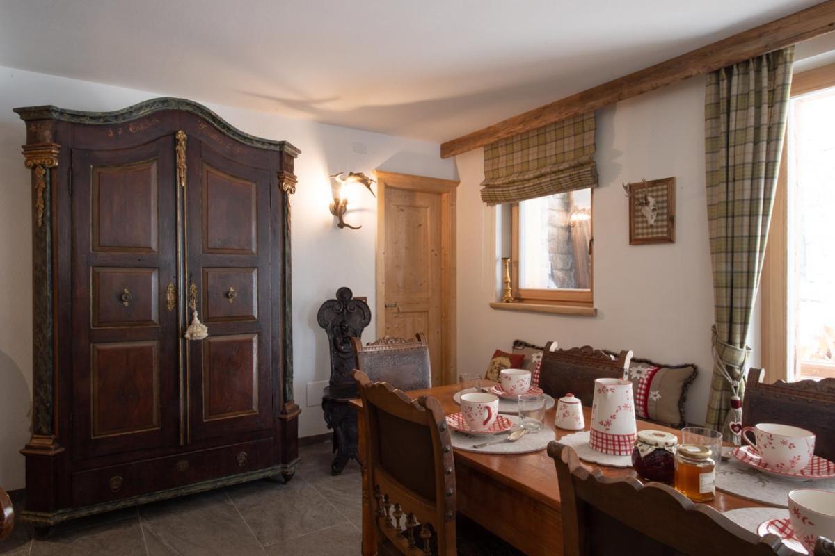 Chalet Degli Abeti By Ama Val Di Fassa Campitello di Fassa Exteriör bild